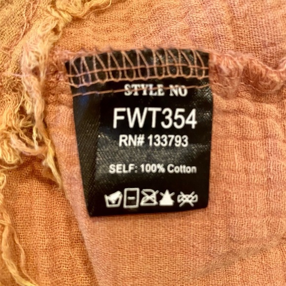 NWOT POL Loose Fit Button Down Long Sleeve Top w/Lace Detail, Peach&Pink, size L - Picture 7 of 10